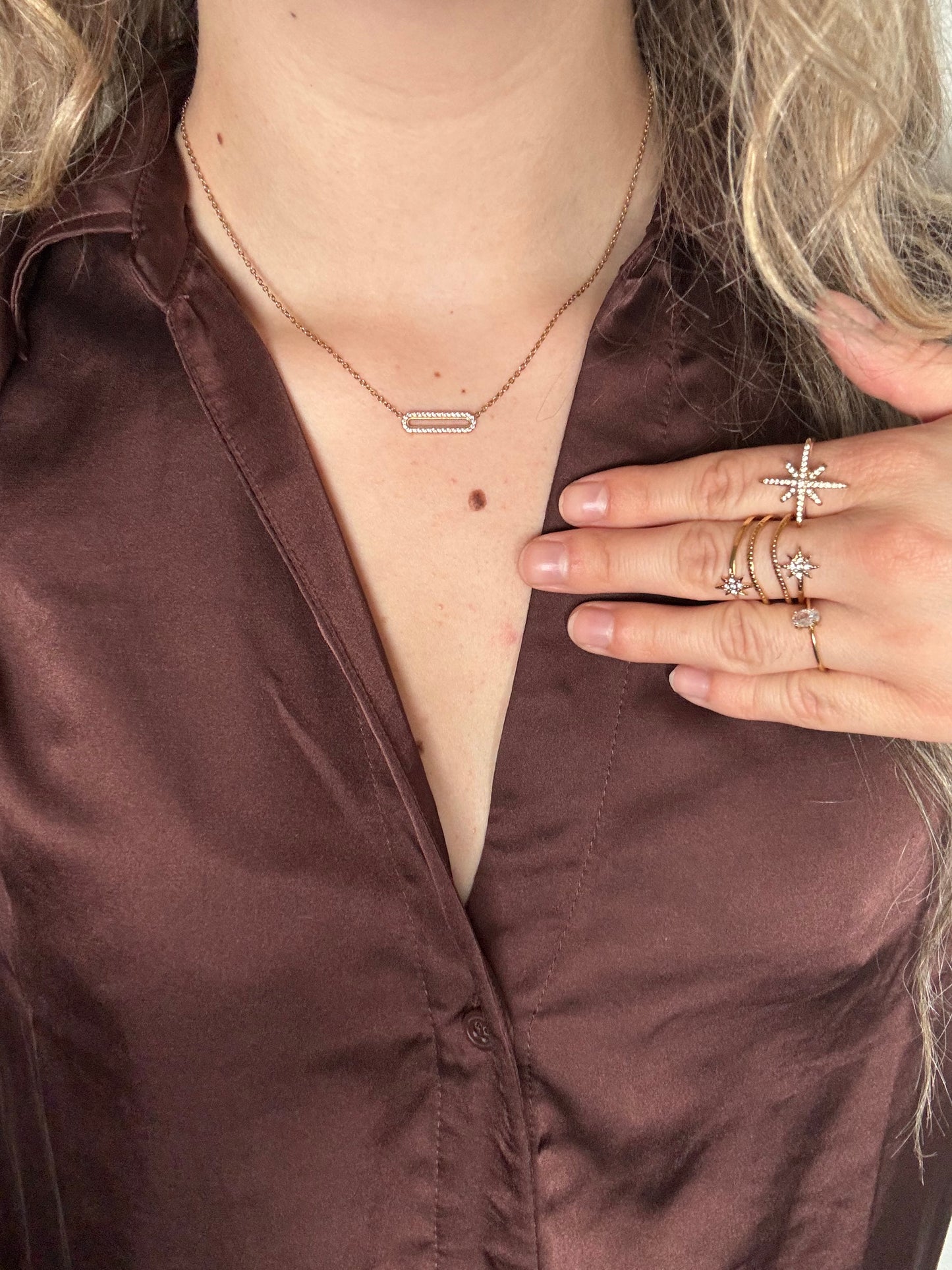 Collier Laurie